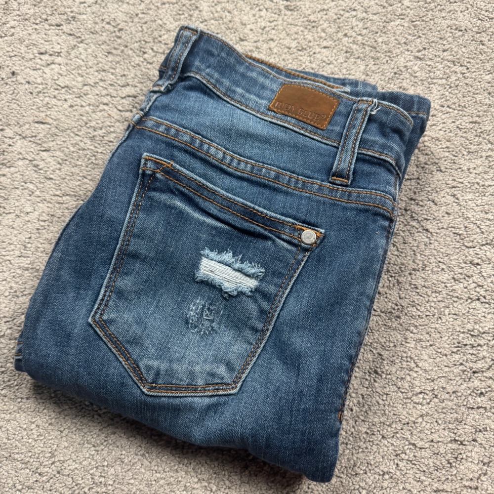 Judy Blue Women's 3/26 Straight Fit Dark Wash Jeans
